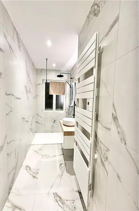 L'Eclat Prestigieux : Quartier Henriville Амиен Екстериор снимка